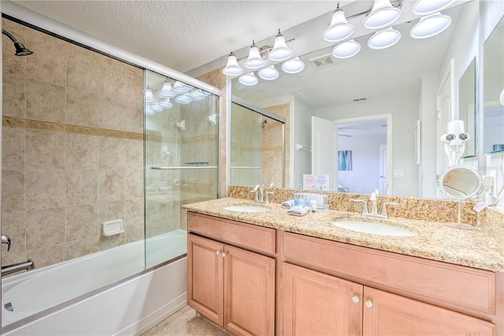 8961 Bismarck Palm Rd - Photo 12