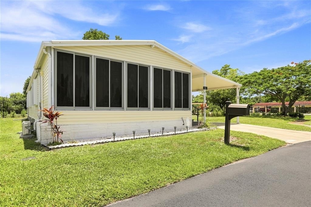 1 Poinsettia Drive - Photo 2