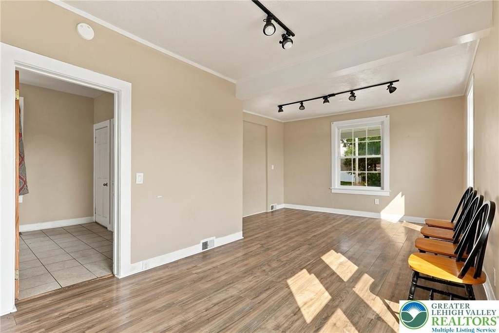 4120 Easton Avenue - Photo 12