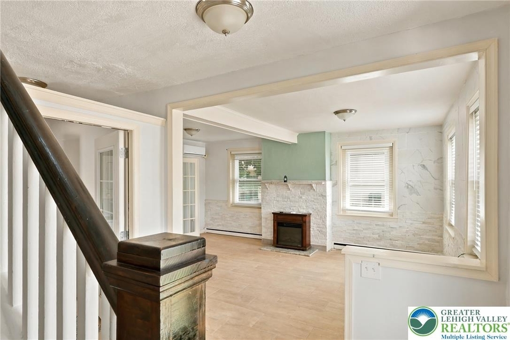 3276 Easton Avenue - Photo 6