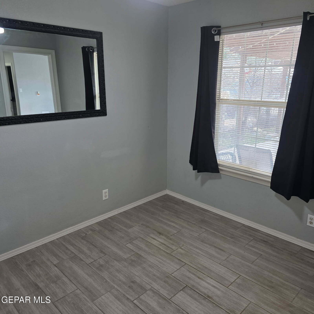 10477 Valle Del Mar Drive - Photo 2