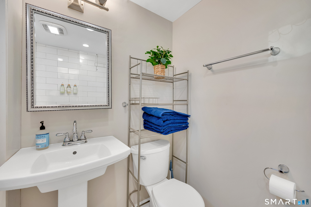 109 Salt Island Road - Photo 8