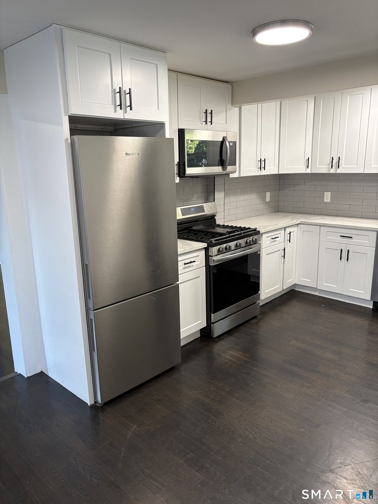 222 Wakelee Avenue - Photo 1