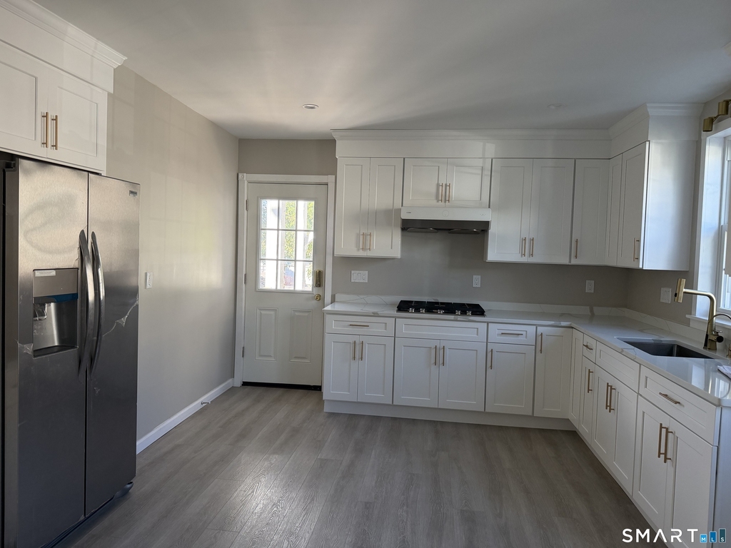 11 Strant Street - Photo 1