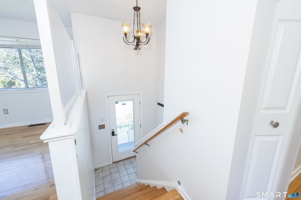 351 Bradley Street - Photo 9