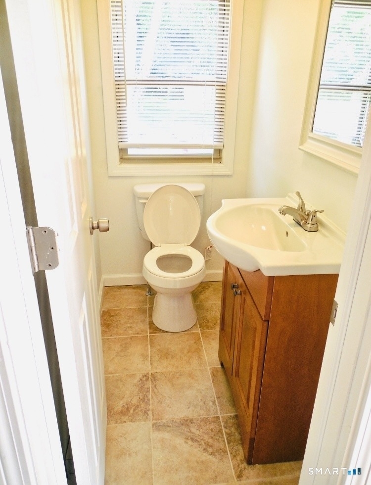 395 Plainville Avenue - Photo 18