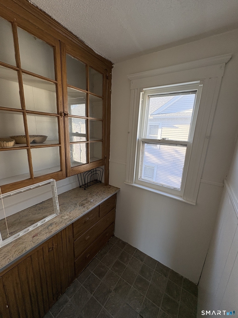 158 Beechwood Avenue - Photo 10