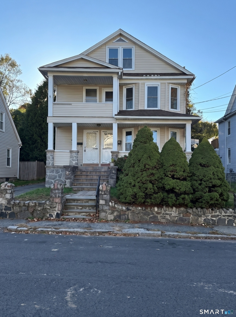158 Beechwood Avenue - Photo 0