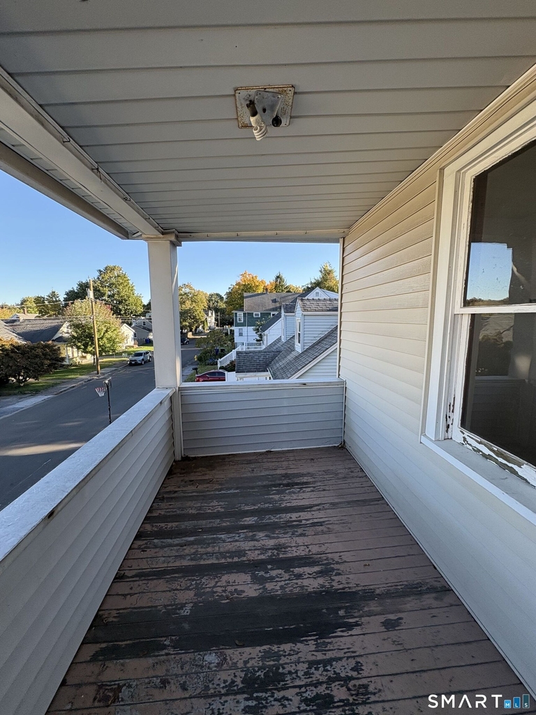 158 Beechwood Avenue - Photo 2