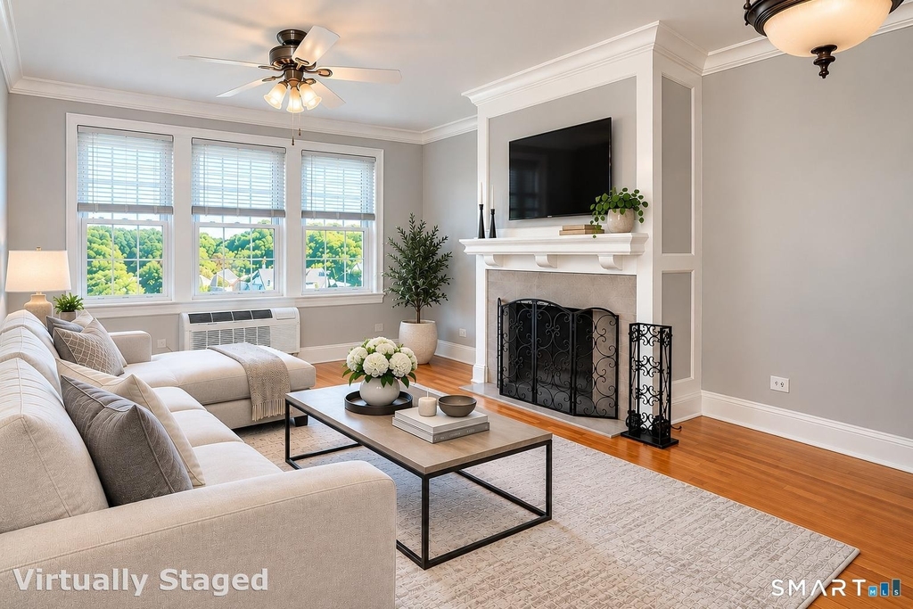 833 Summer Street - Photo 2