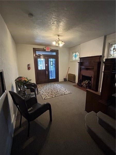 208 W College - Photo 5