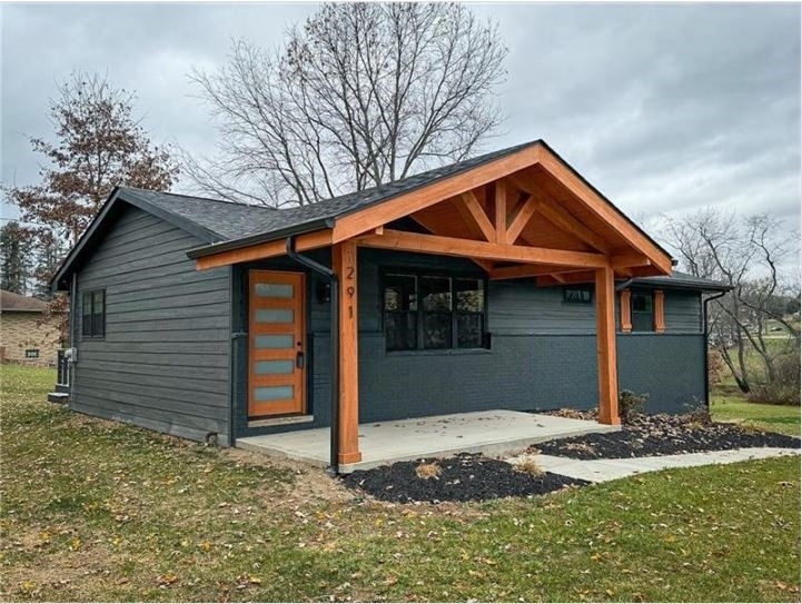 291 Simon Dr - Photo 2