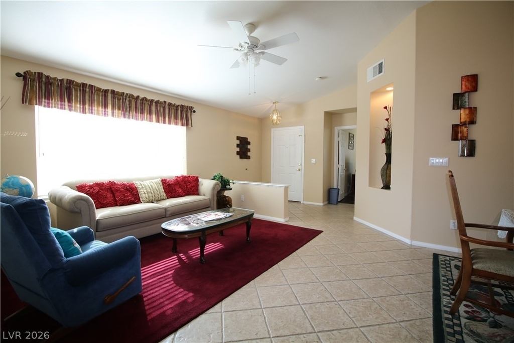 2310 Ashdale Way - Photo 2