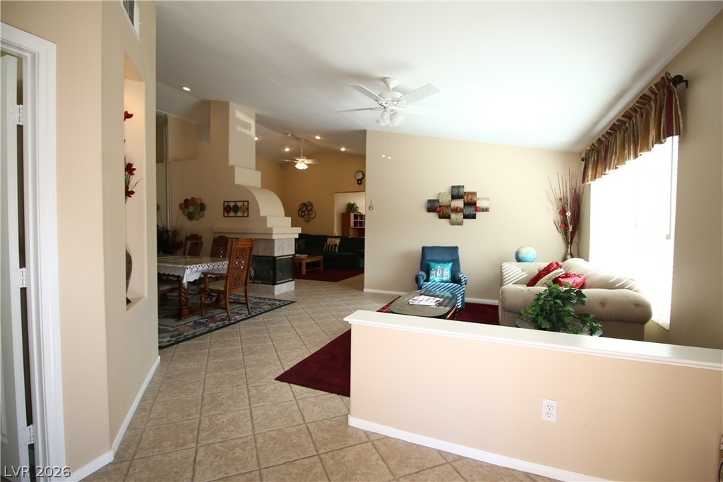 2310 Ashdale Way - Photo 6