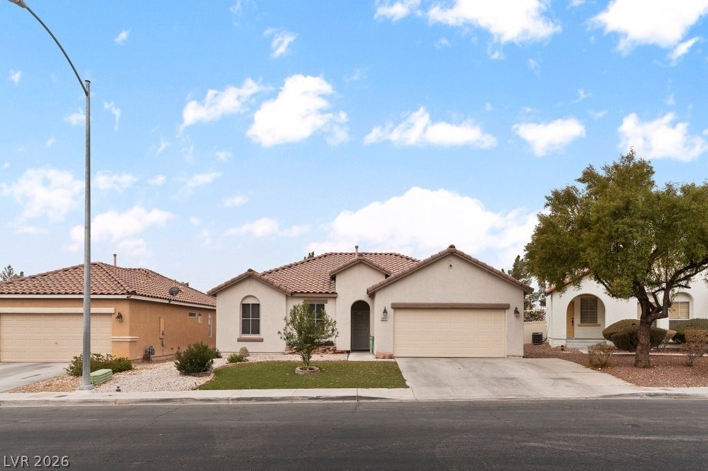 1217 Cove Palisades Drive - Photo 1