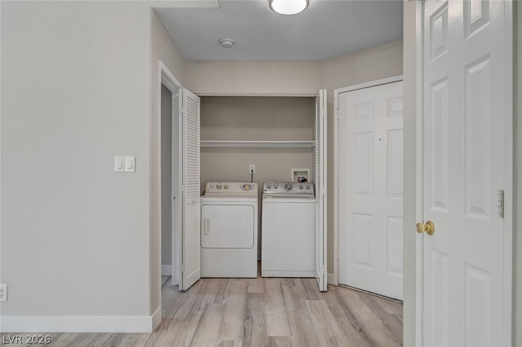 5028 S Rainbow Boulevard - Photo 21