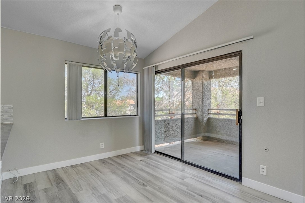 5028 S Rainbow Boulevard - Photo 10