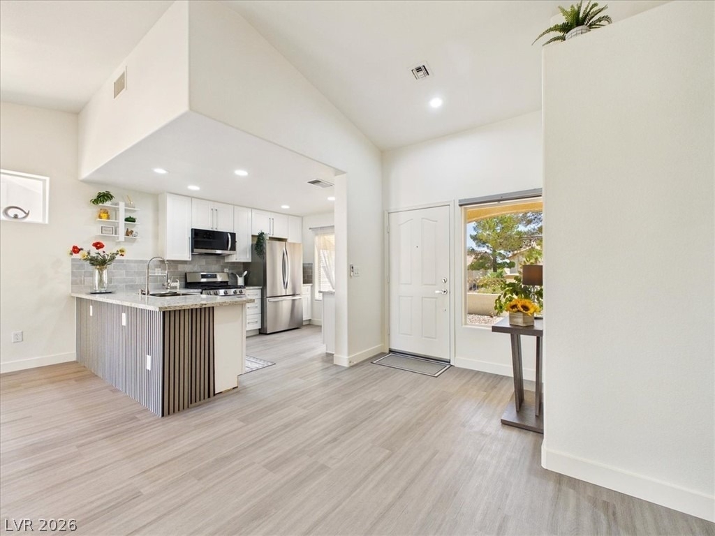 2833 Breakers Creek Drive - Photo 5