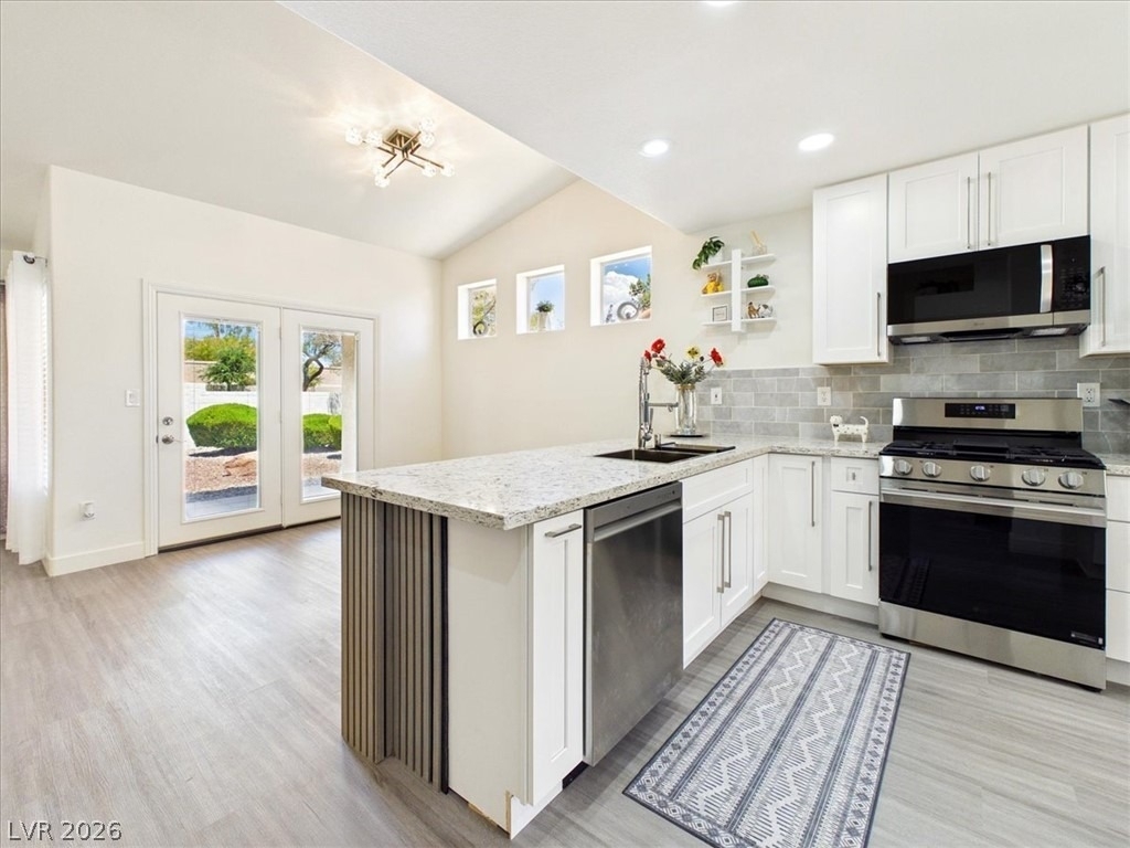 2833 Breakers Creek Drive - Photo 14