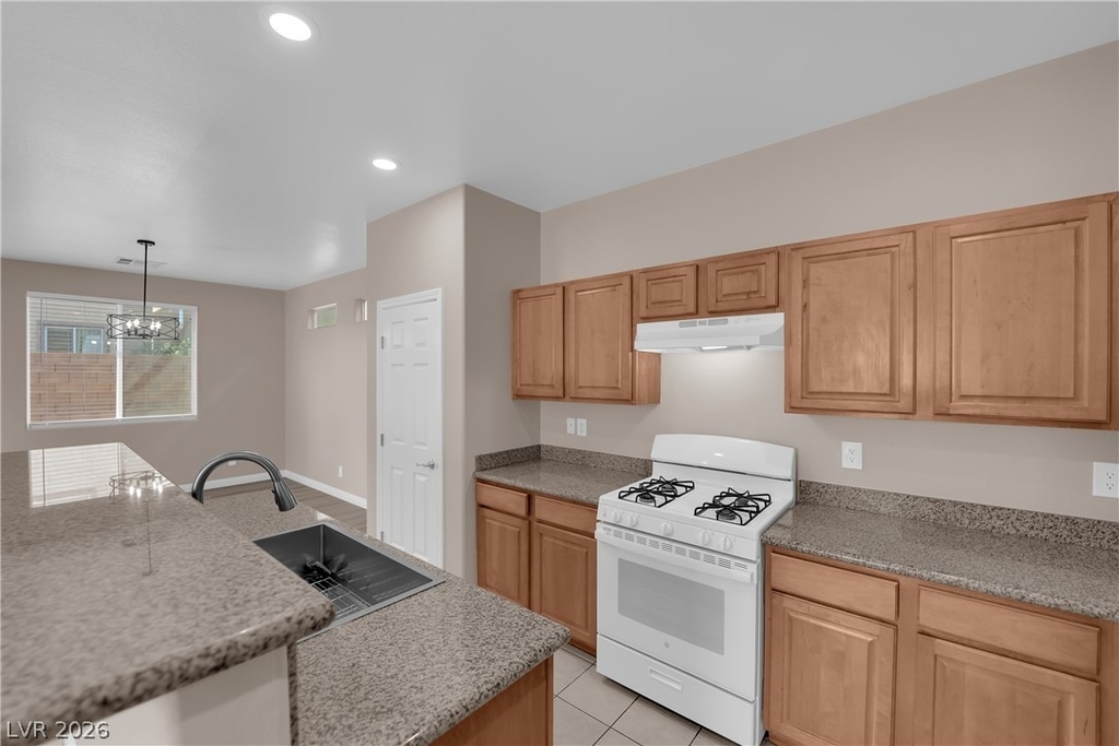 9018 Toast Avenue - Photo 11