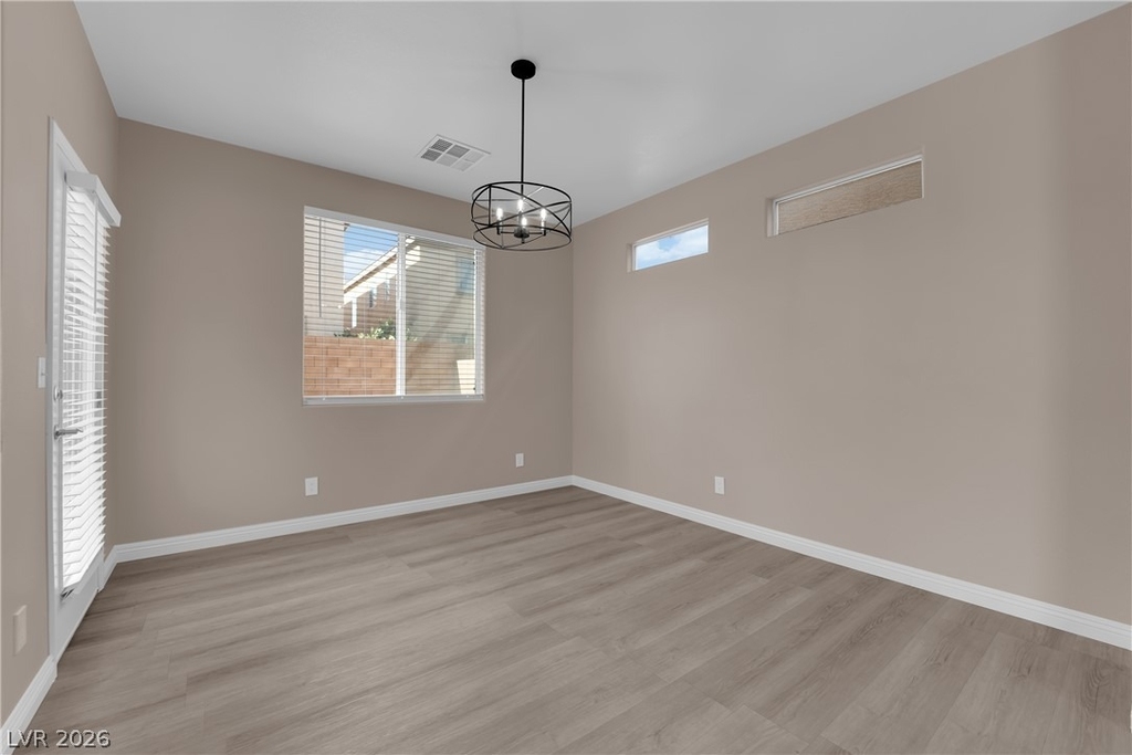 9018 Toast Avenue - Photo 8