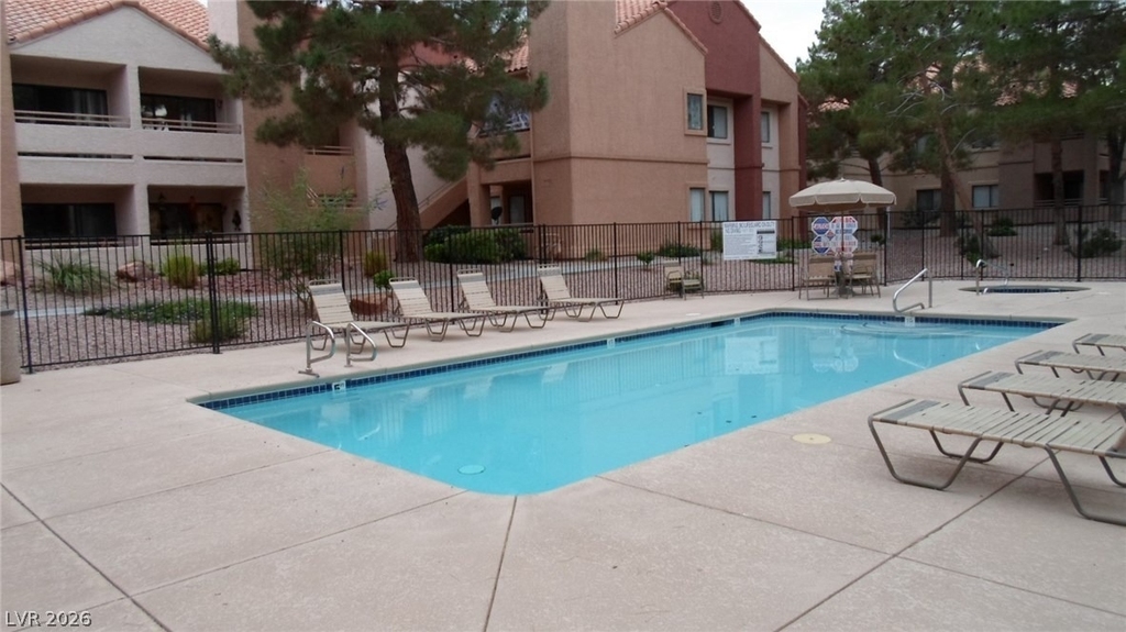 5030 Rainbow Boulevard - Photo 3