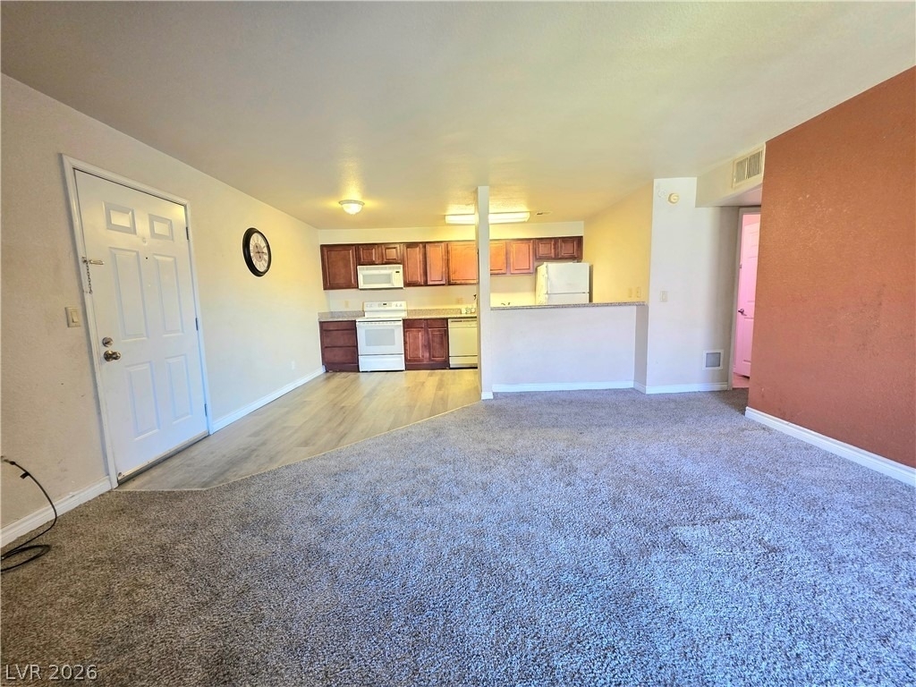 4470 Sandy River Drive - Photo 8