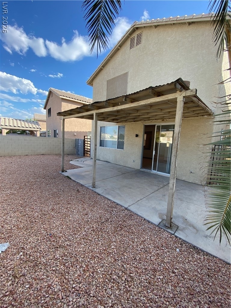 1368 Angel Falls Street - Photo 10
