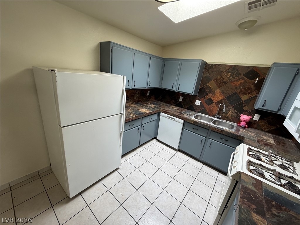 1915 Winter Hill Street - Photo 18