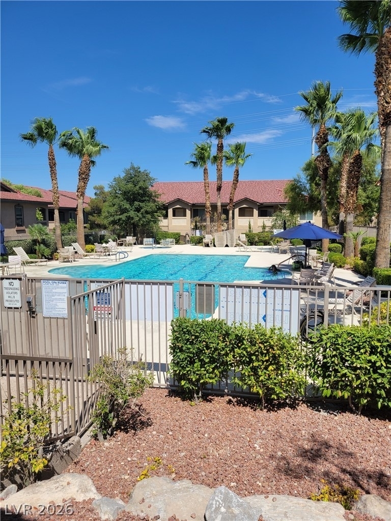 10650 Calico Mountain Avenue - Photo 12