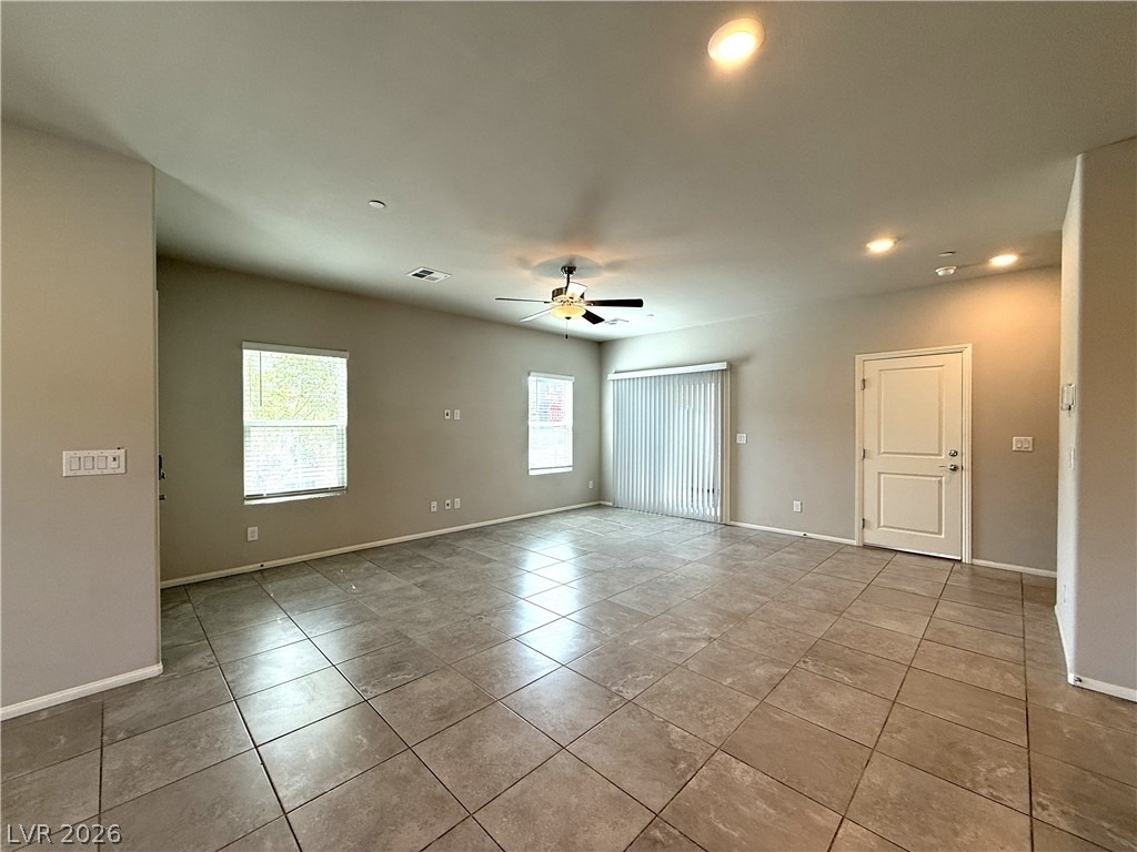 522 Spy Rock Avenue - Photo 4