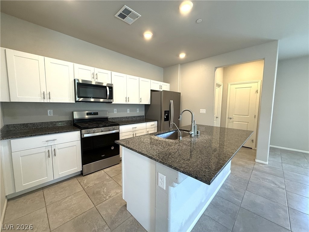 522 Spy Rock Avenue - Photo 6