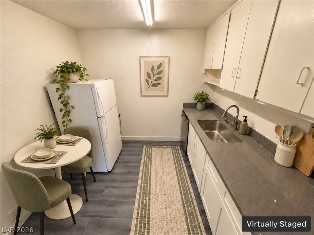 270 Tungsten Street - Photo 5