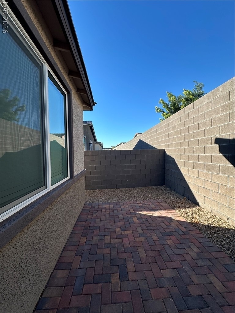 9769 Redwood Cascade Street - Photo 20