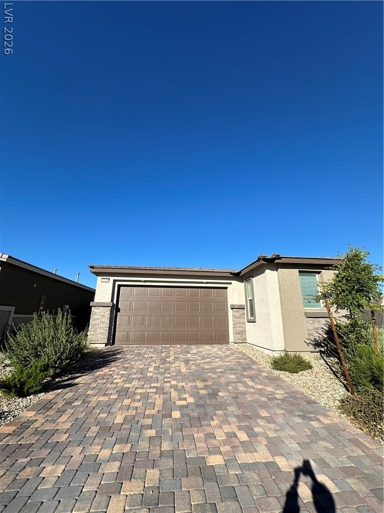 9769 Redwood Cascade Street - Photo 0