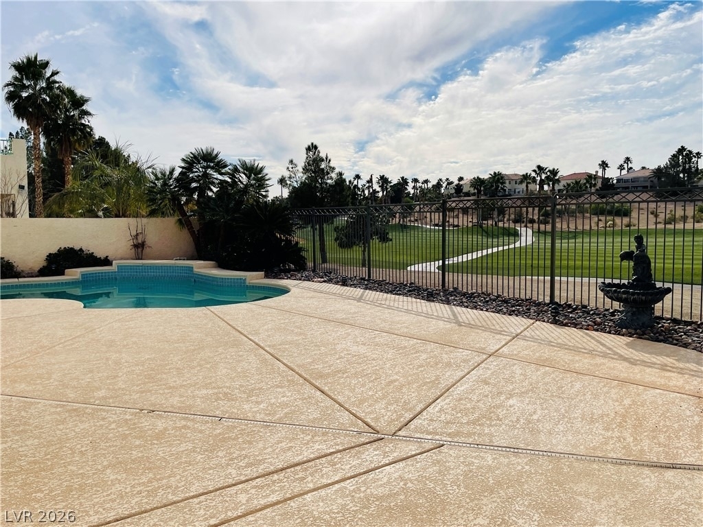 231 Cliff Valley Drive - Photo 8