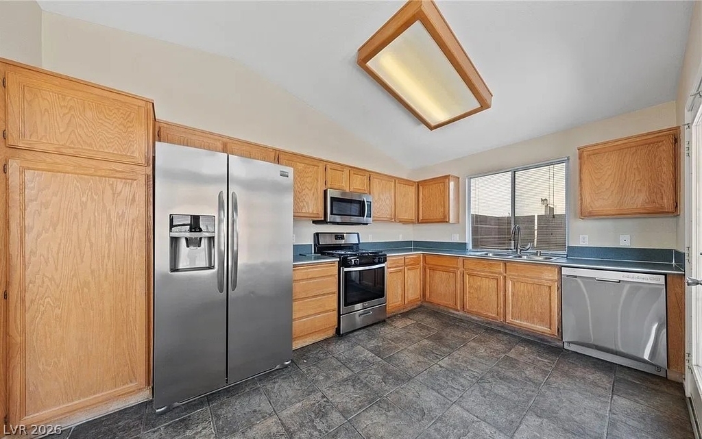 1729 Villa Vista Way - Photo 9