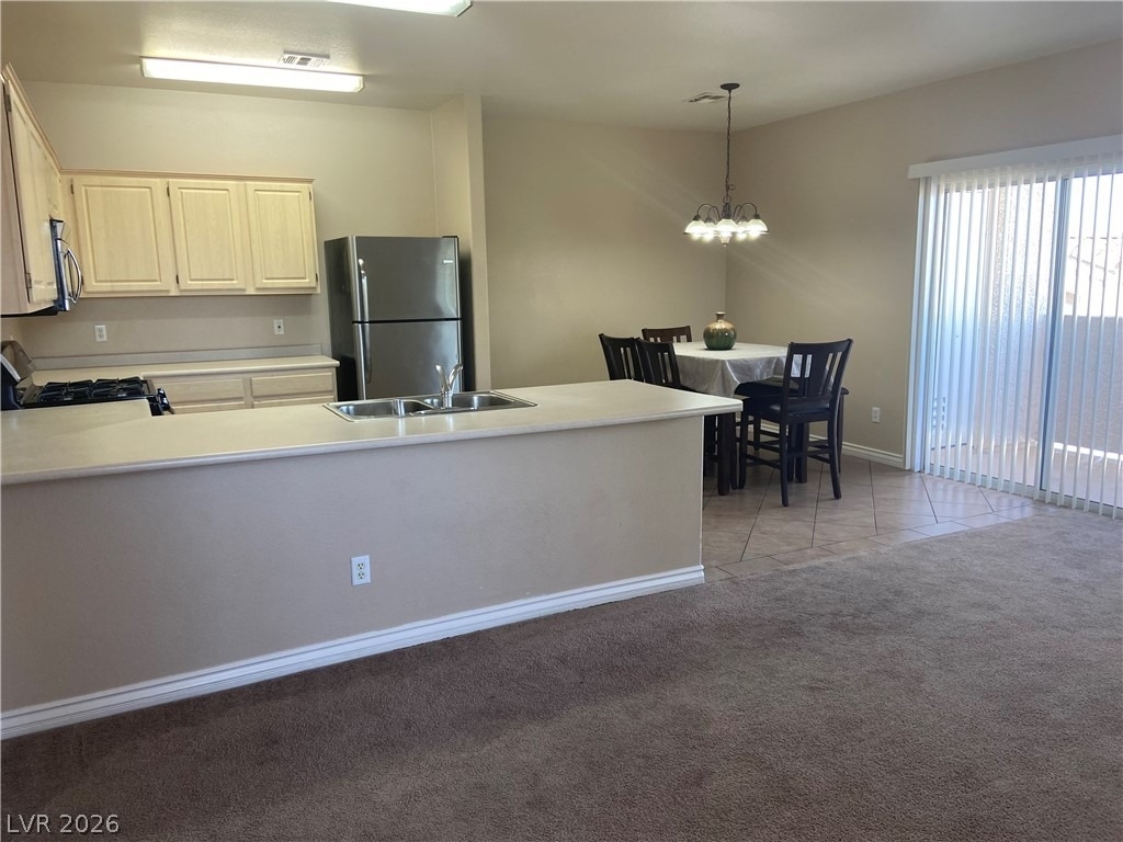 855 N Stephanie Street - Photo 0