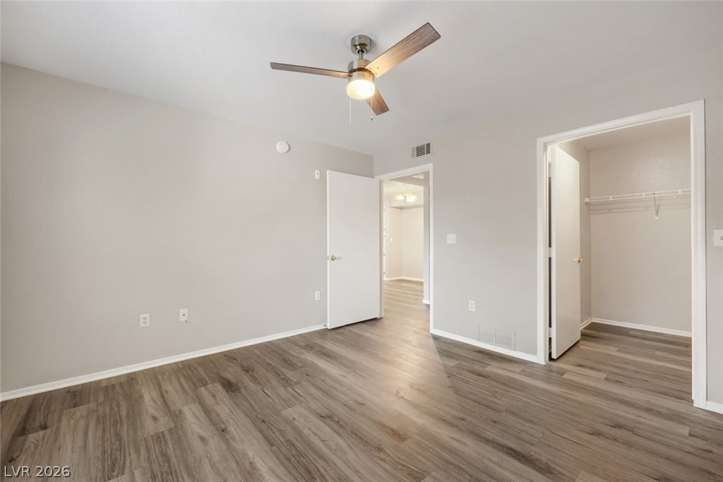 555 E Silverado Ranch Boulevard - Photo 17