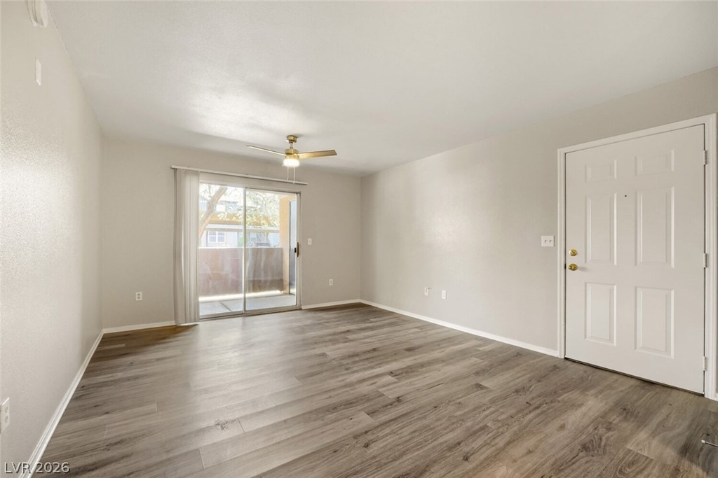 555 E Silverado Ranch Boulevard - Photo 5
