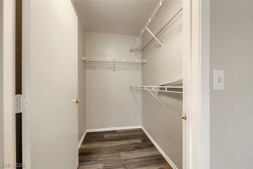 555 E Silverado Ranch Boulevard - Photo 19