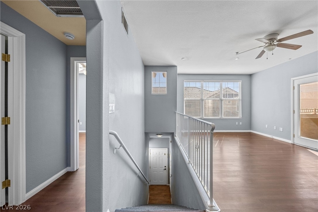 5855 Valley Drive - Photo 6