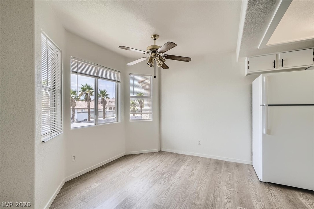 2200 Benmore Street - Photo 6