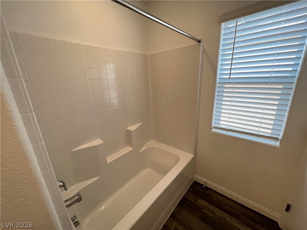 5340 Loxley Court - Photo 7