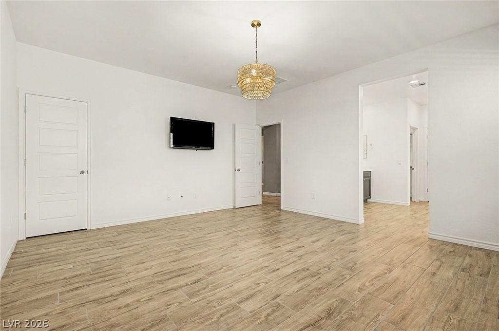3935 Henny Avenue - Photo 23