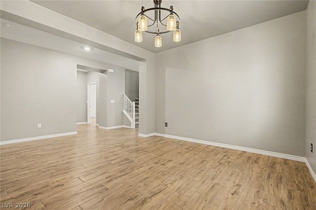 3935 Henny Avenue - Photo 6