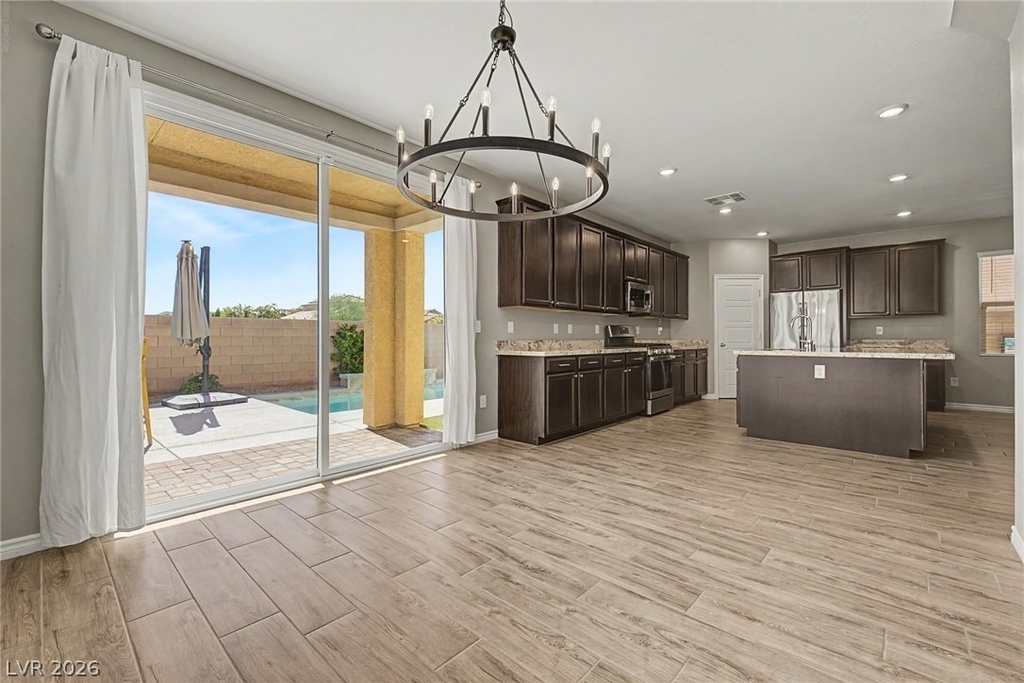 3935 Henny Avenue - Photo 10