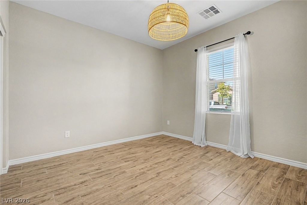 3935 Henny Avenue - Photo 29