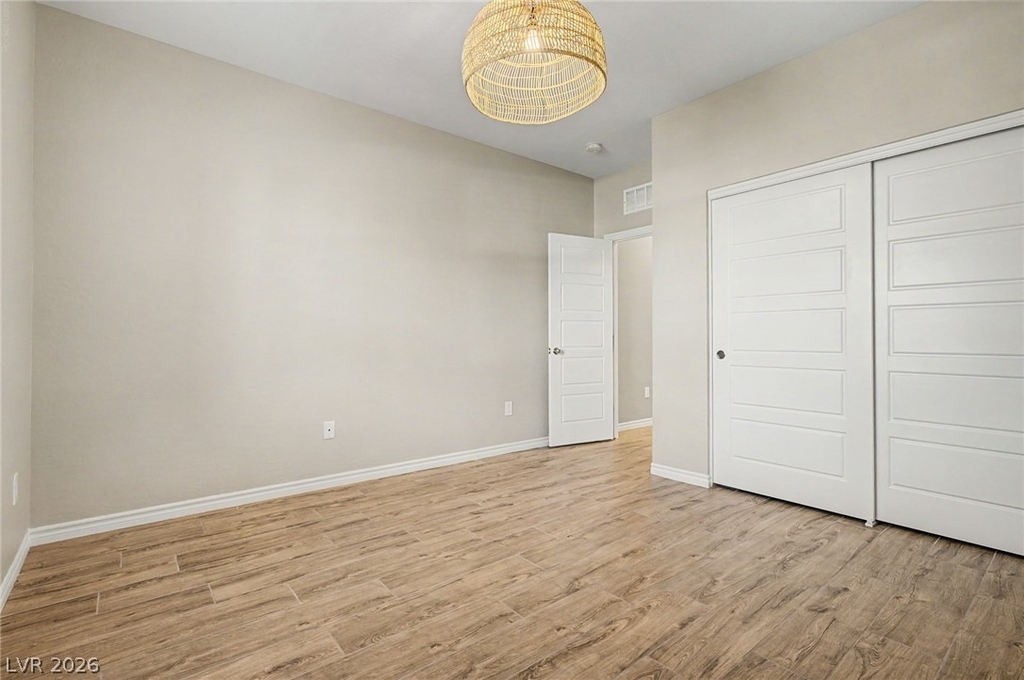 3935 Henny Avenue - Photo 30