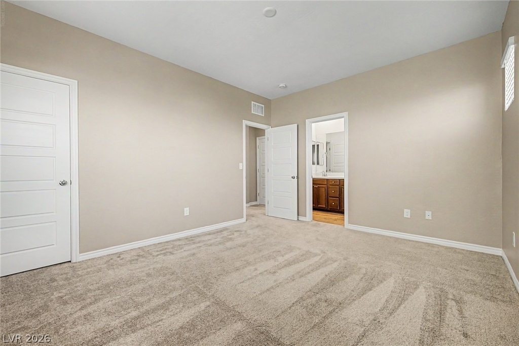 3935 Henny Avenue - Photo 35